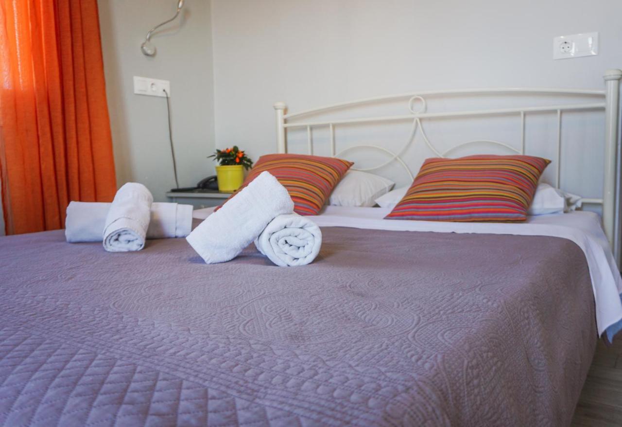 Aphrodite Art Hotel Aegina Luaran gambar