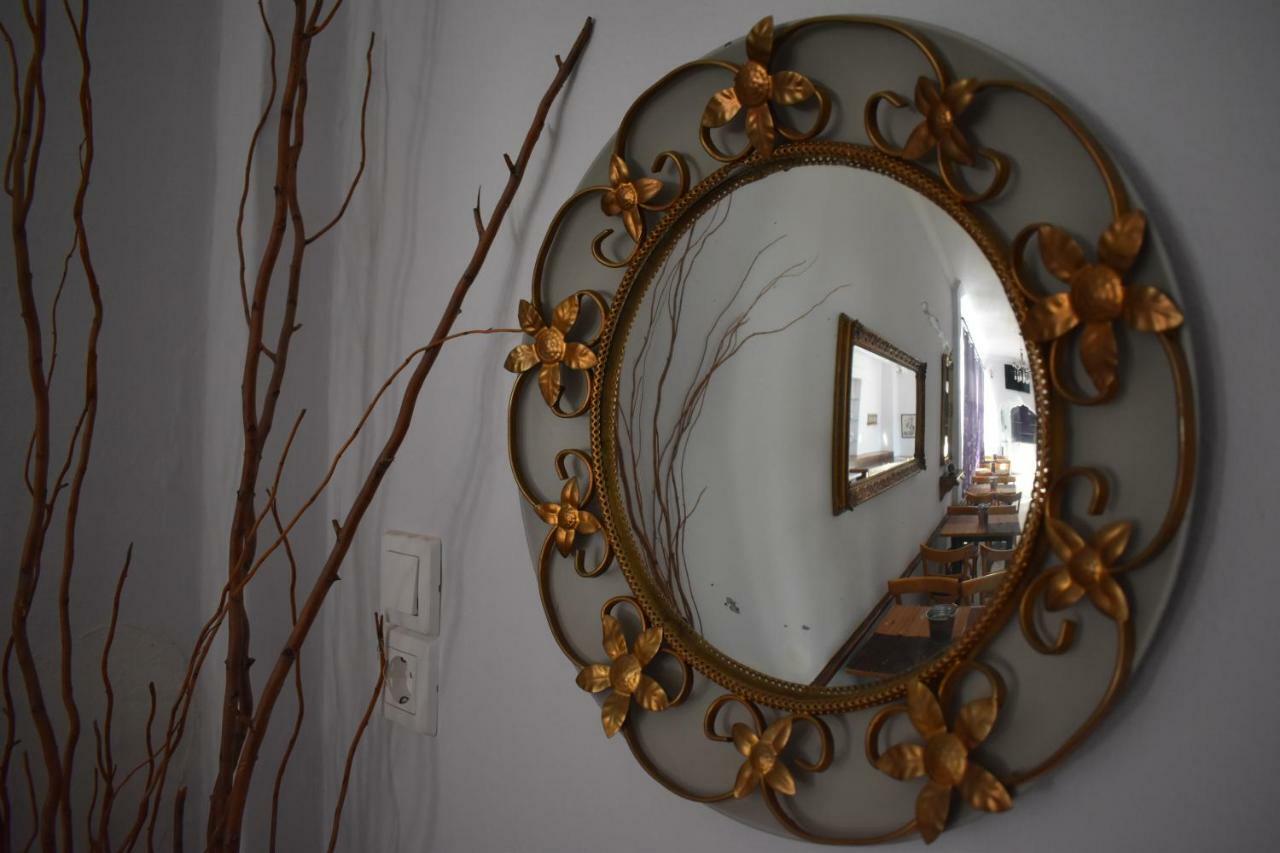 Aphrodite Art Hotel Aegina Luaran gambar
